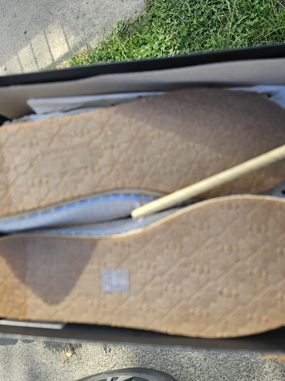 Brand NEW Kate Spade Floral Embroidered Espadrilles